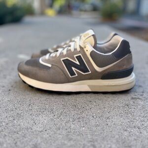 New Balance 574 Gray and Cream Sneakers
